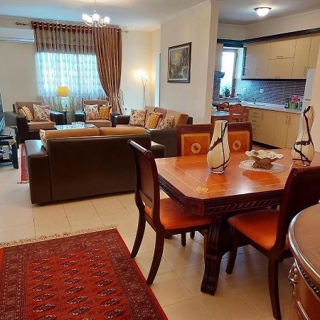 Geni Apartment Корча Экстерьер фото