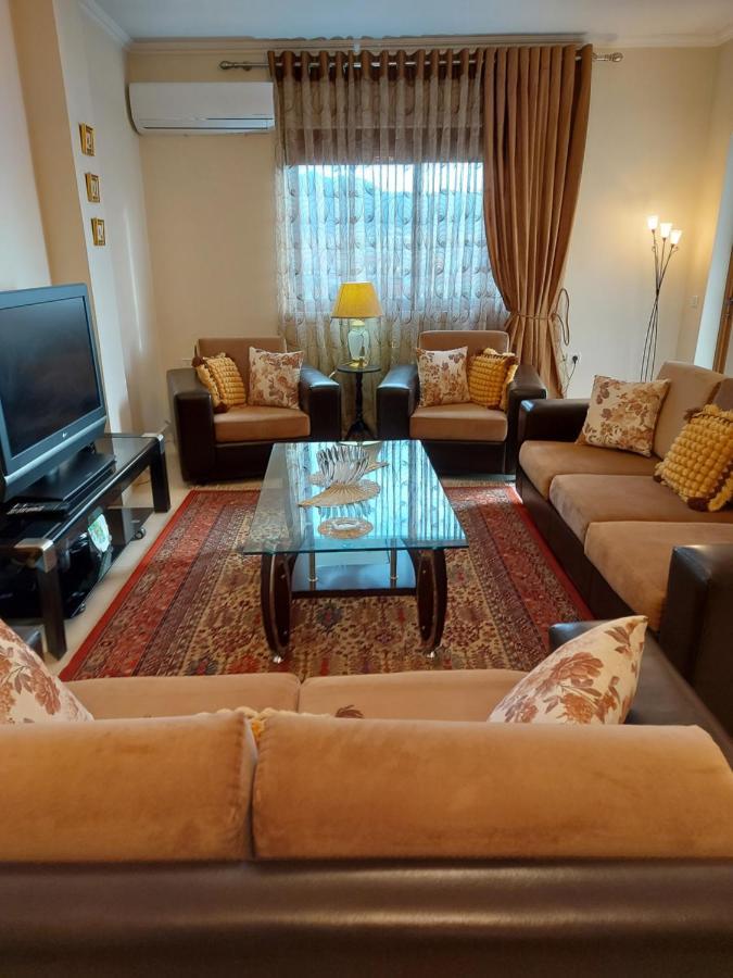 Geni Apartment Корча Экстерьер фото